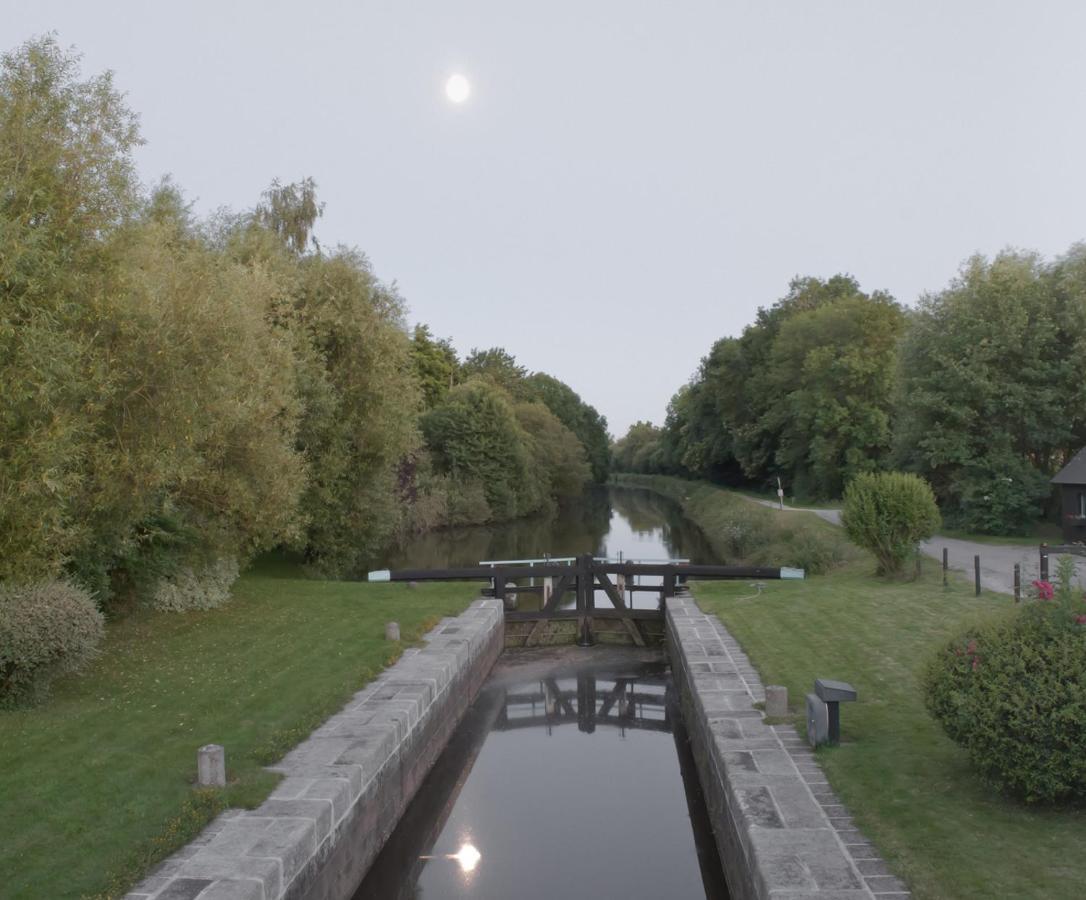 Le Moulin Du Mottay Bed & Breakfast Evran Luaran gambar